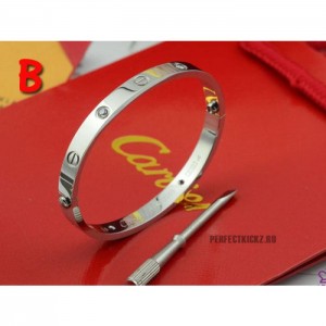 High Quality Cartier Classic Love Silver Bracelet With Diamonds  1643368B43F2