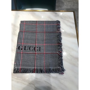 Gucci Luxury Scarf ASS080015