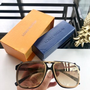 Louis Vuitton Men's Sunglasses ASS650198