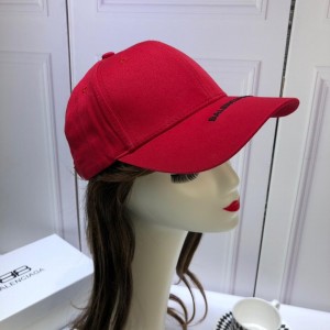 Balenciaga Men's hat ASS650327