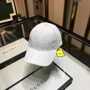 Fendi Men's hat ASS650463