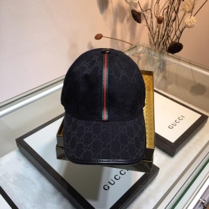 Gucci Men's hat ASS650475