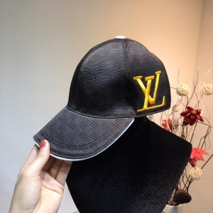 Louis Vuitton Men's hat ASS650622