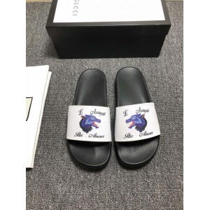 High Quality Gucci slide sandal With white rubber and Wolf Design GO_GC041