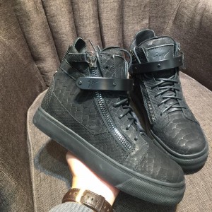 Giuseppe Zanotti Grey embossed and black metal plaque and grey sole high-top Perfect sneakers MS03041