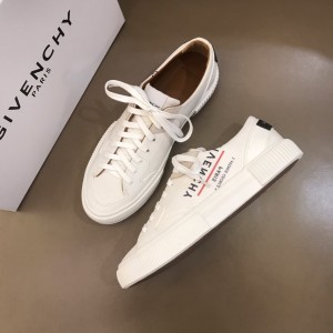 Givenchy High Quality Sneakers White and Fuchsia print with black heel MS021141
